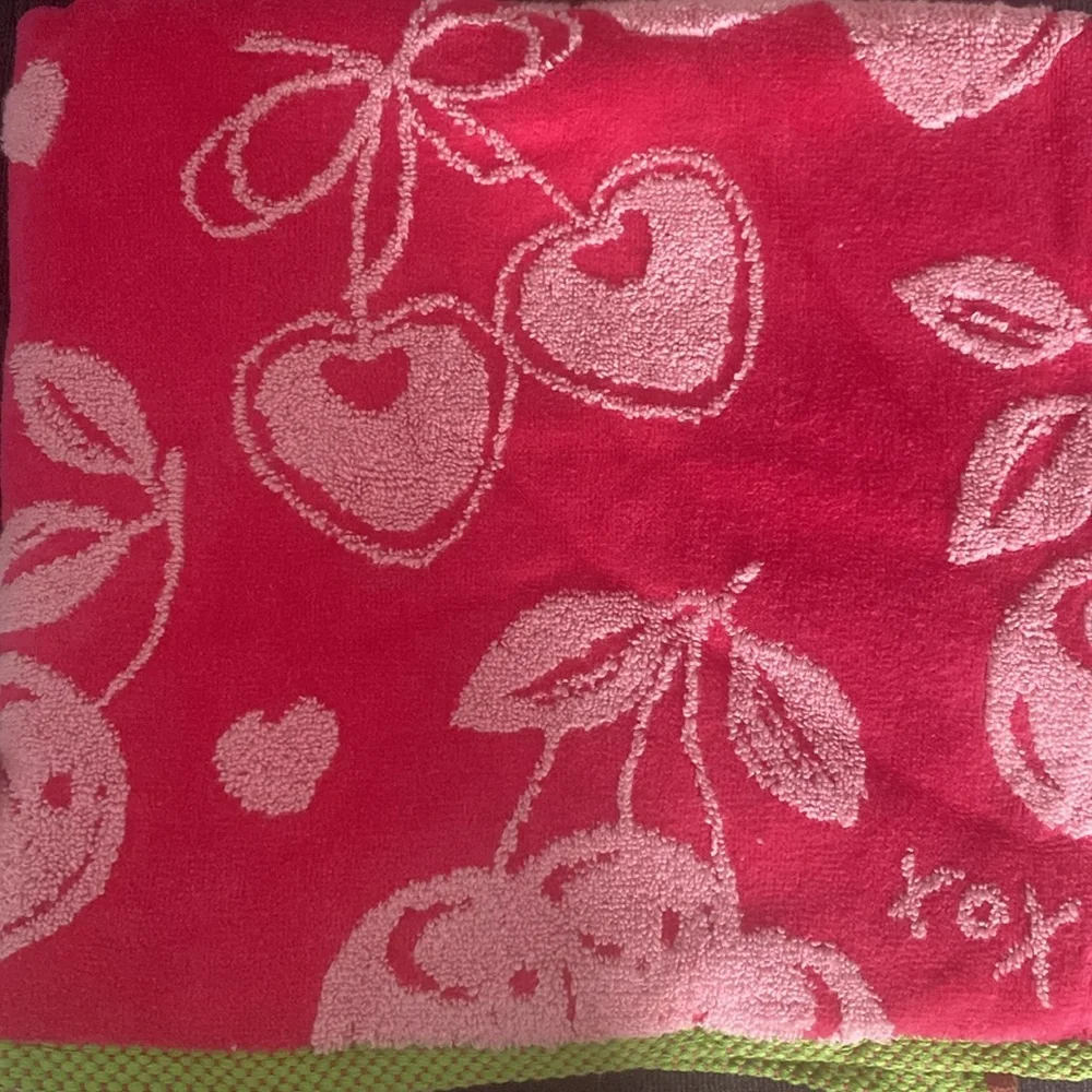 BETSEY JOHNSON XOXO CHERRIES AND BOWS PINK 7PC BATHROOM BATH TOWEL SET 🍒